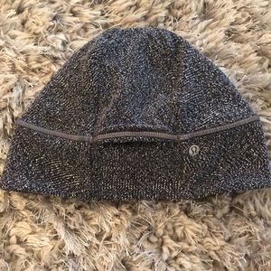 Lululemon Cross Chill Run Beanie